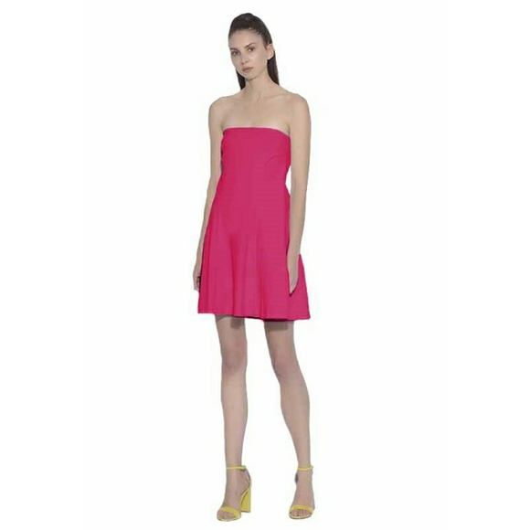 Susana Monaco Dresses & Skirts - Susana Monaco Daniela Pink Strapless Dress